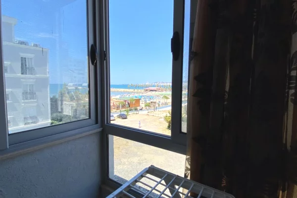 Shtepi ne shitje Apartament ne Durres, 2+1, Mobilimi E mobiluar, Pagesa 254,800  Euro.