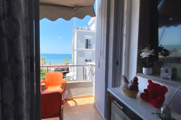 Shtepi ne shitje Apartament ne Durres, 2+1, Mobilimi E mobiluar, Pagesa 254,800  Euro.