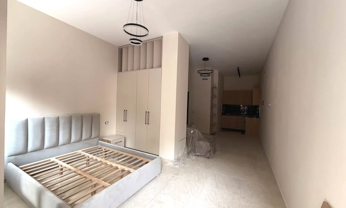 Shtepi me qera Apartament ne Durres, Garsoniere, Mobilimi E mobiluar, Pagesa 350  Euro.