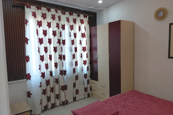 Shtepi me qera Apartament ne Durres, 1+1, Mobilimi E mobiluar, Pagesa 32,000  Leke.