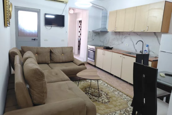 Shtepi me qera Apartament ne Durres, 1+1, Mobilimi E mobiluar, Pagesa 32,000  Leke.