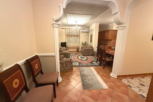 Shtepi me qera Apartament ne Durres, 2+1, Mobilimi E mobiluar, Pagesa 40,000  Leke.