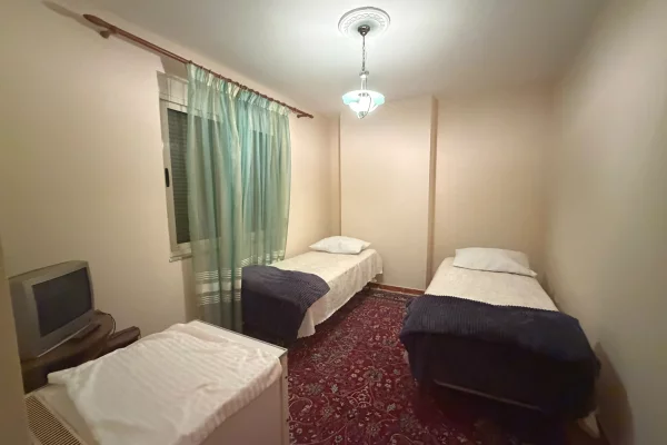 Shtepi me qera Apartament ne Durres, 2+1, Mobilimi E mobiluar, Pagesa 40,000  Leke.