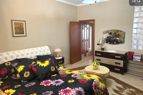 Shtepi me qera Apartament ne Durres, 1+1, Mobilimi E mobiluar, Pagesa 35,000  Leke.