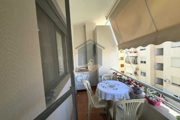 Shtepi ne shitje Apartament ne Durres, 1+1, Mobilimi E mobiluar, Pagesa 85,000  Euro.