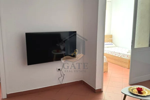 Shtepi me qera Apartament ne Durres, 2+1, Mobilimi E mobiluar, Pagesa 35,000  Leke.