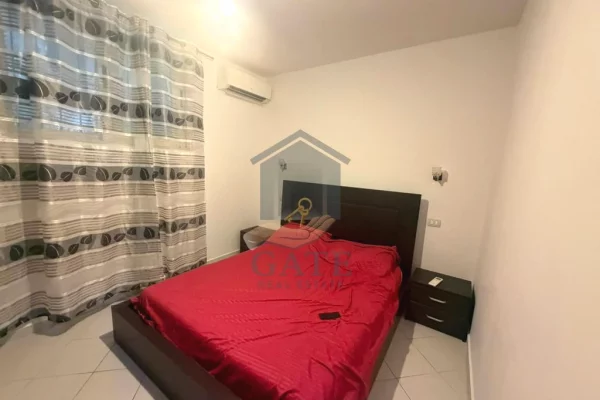 Shtepi ne shitje Apartament ne Durres, 2+1, Mobilimi E mobiluar, Pagesa 80,000  Euro.
