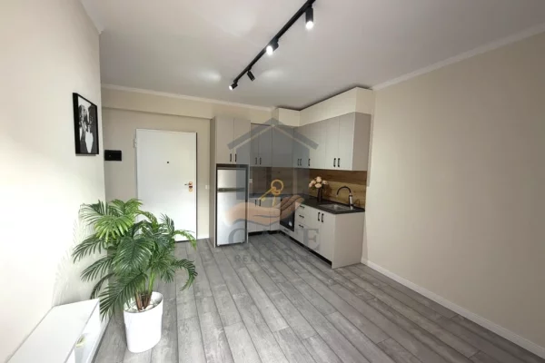 Shtepi ne shitje Apartament ne Durres, 1+1, Mobilimi E mobiluar, Pagesa 88,000  Euro.