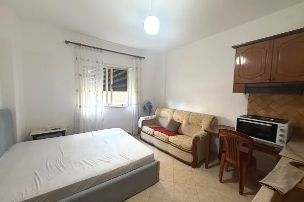 Qira, Garsoniere, Plazh Iliria, Durres