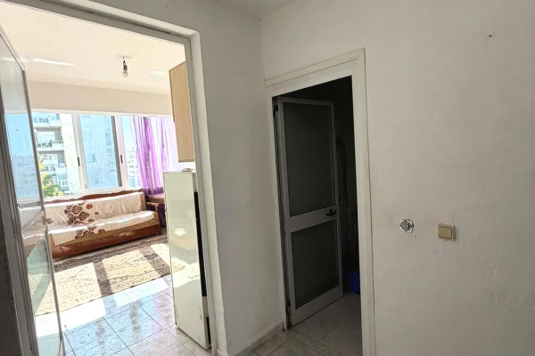 Shtepi ne shitje Apartament ne Durres, 1+1, Mobilimi E mobiluar, Pagesa 75,000  Euro.