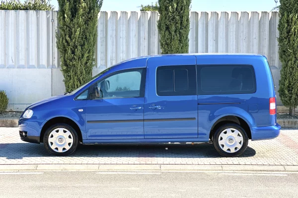 Auto in Vendita a Durazzo, Volkswagen, 2009 Diesel,Kambio Manual Pagamento 680,000  Leke.