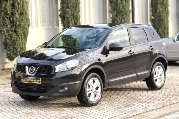 NISSAN QASHQAI 1.5 DIESEL 2012.
