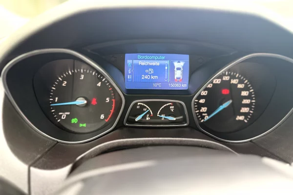 Makina ne shitje ne Durres, Ford, 2012 Diesel,Kambio Manual Pagesa 520,000  Leke.