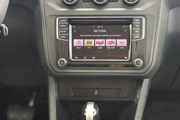 Makina ne shitje ne Durres, Volkswagen, 2020 Diesel,Kambio Automatik Pagesa 1,500,000  Leke.