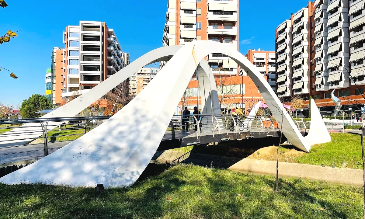 Appartamento in vendita a Tirana 2+1, Vuoto