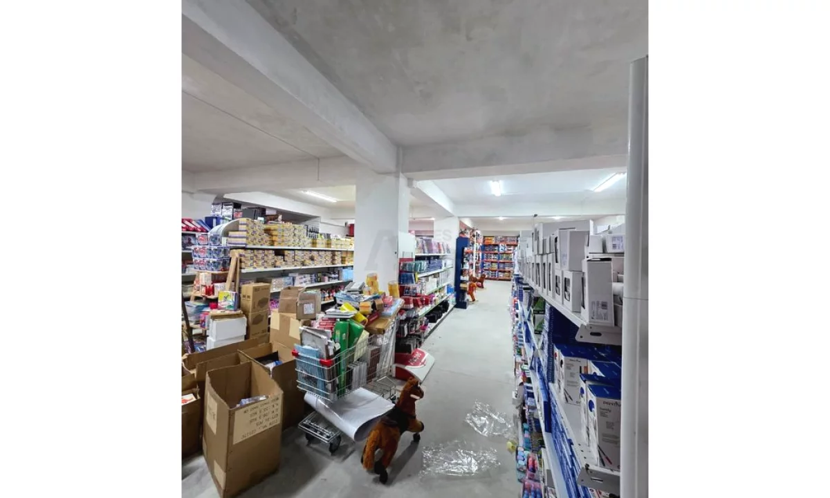 Per Shitje – Magazine me Zyra, Rruga Ardeno, Tirane