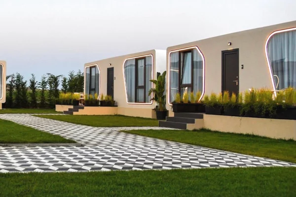 Shtepi ne shitje Vila Luksoze ne Tirane, 2+1, Mobilimi E mobiluar, Pagesa 120,000  Euro.