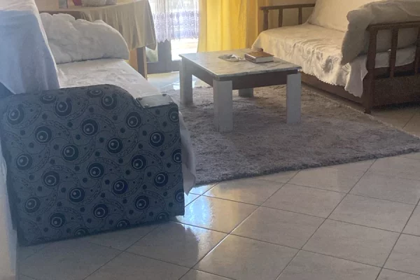 Shtepi me qera Apartament ne Tirane, 2+1, Mobilimi E mobiluar, Pagesa 370  Euro.