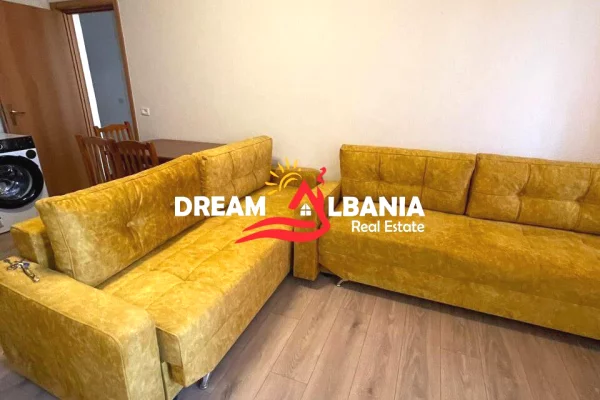 Shtepi me qera Apartament ne Tirane, 1+1, Mobilimi E mobiluar, Pagesa 600  Euro.