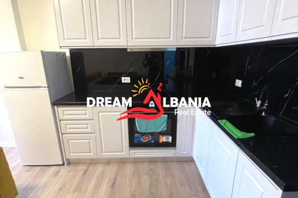 Shtepi me qera Apartament ne Tirane, 1+1, Mobilimi E mobiluar, Pagesa 600  Euro.
