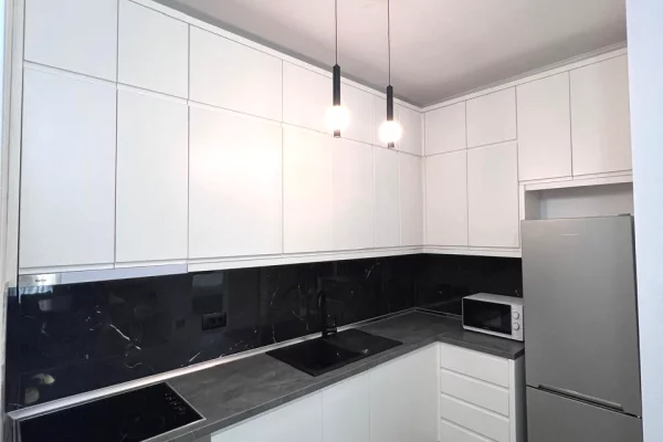 Shtepi me qera 1+1 ne Tirane - 800 Euro