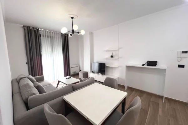 Shtepi me qera Apartament ne Tirane, 1+1, Mobilimi E mobiluar, Pagesa 800  Euro.