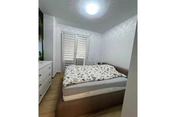 Shtepi me qera Apartament ne Tirane, 2+1, Mobilimi E mobiluar, Pagesa 550  Euro.