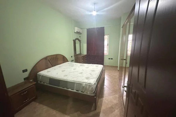 Shtepi me qera Shtepi Private ne Tirane, 2+1, Mobilimi E mobiluar, Pagesa 350  Euro.