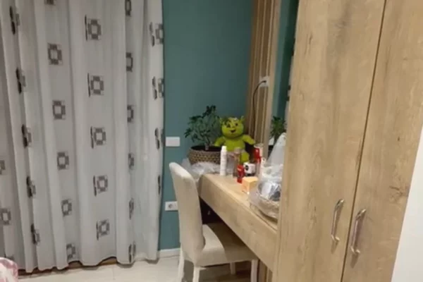 Shtepi me qera Apartament ne Tirane, 1+1, Mobilimi E mobiluar, Pagesa 50,000  Leke.