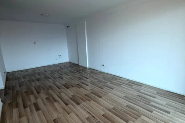 Zyre me qera ne Eglo Astir, Tirane – 55,000 ALL