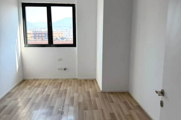 Zyre me qera ne Eglo Astir, Tirane – 55,000 ALL