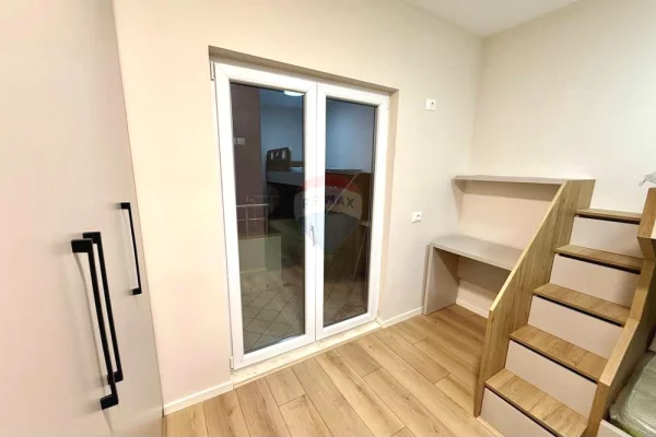 Appartamento in affitto a Tirana 2+1, Arredato