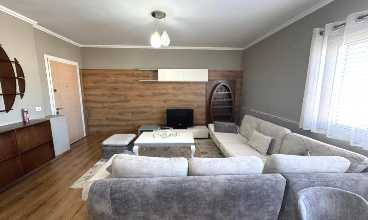 Shtepi me qera Apartament ne Tirane, 2+1, Mobilimi E mobiluar, Pagesa 65,000  Leke.