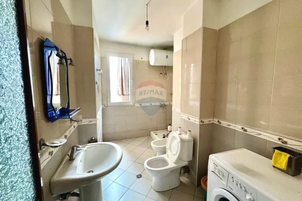 Appartamento in affitto a Tirana 1+1, Arredato