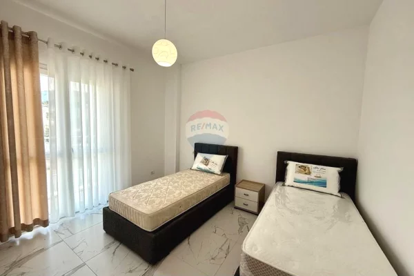 Appartamento in affitto a Tirana 2+1, Arredato