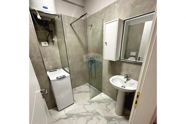 Appartamento in affitto a Tirana 1+1, Arredato