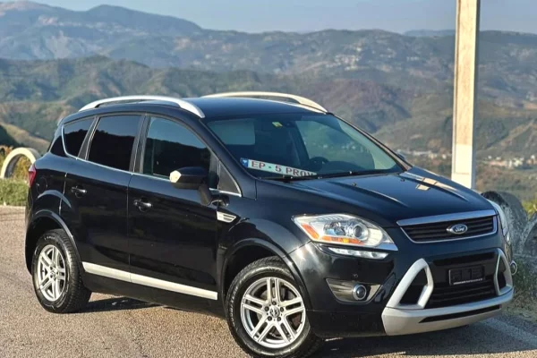 Auto in Vendita a Lushnja, Ford, 2013 gasoline-gas,Kambio Automatik Pagamento 8,600  Euro.