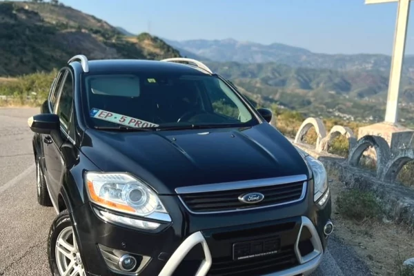 Auto in Vendita a Lushnja, Ford, 2013 gasoline-gas,Kambio Automatik Pagamento 8,600  Euro.