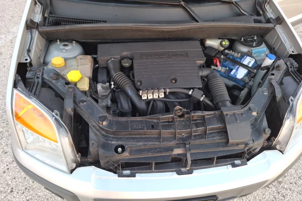 Auto in Vendita a Elbasan - 4,300 Euro