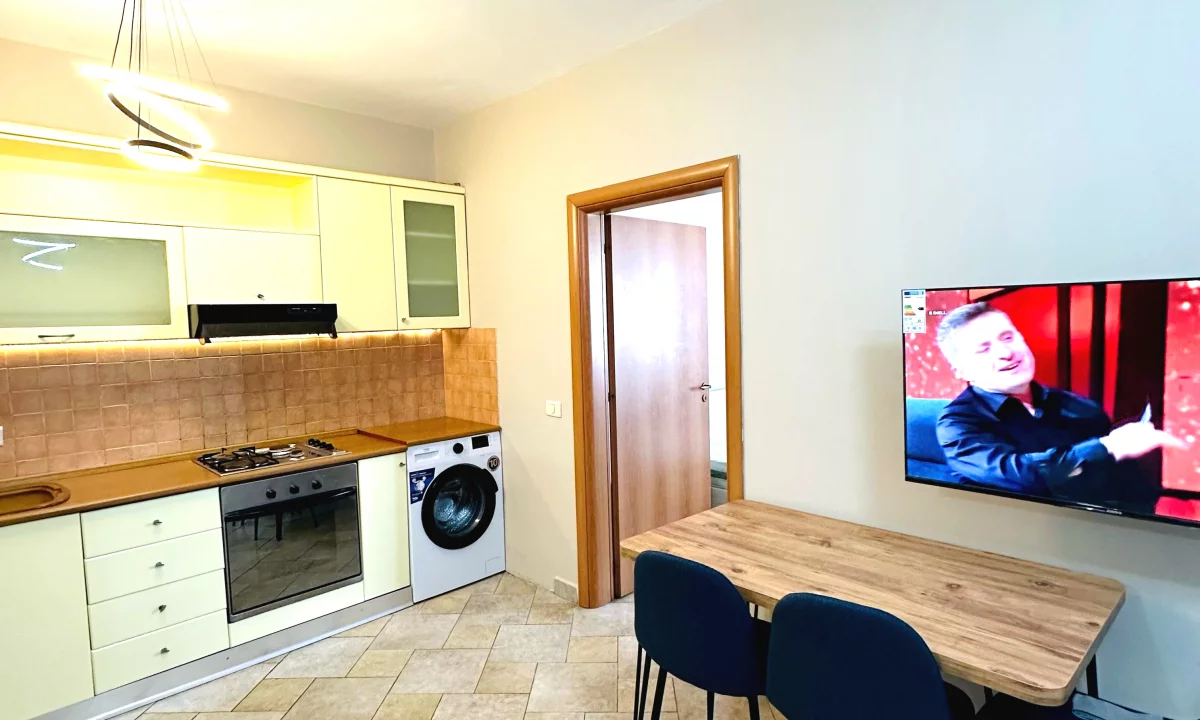 Shtepi me qera Apartament ne Tirane, 1+1, Mobilimi E mobiluar, Pagesa 600  Euro.