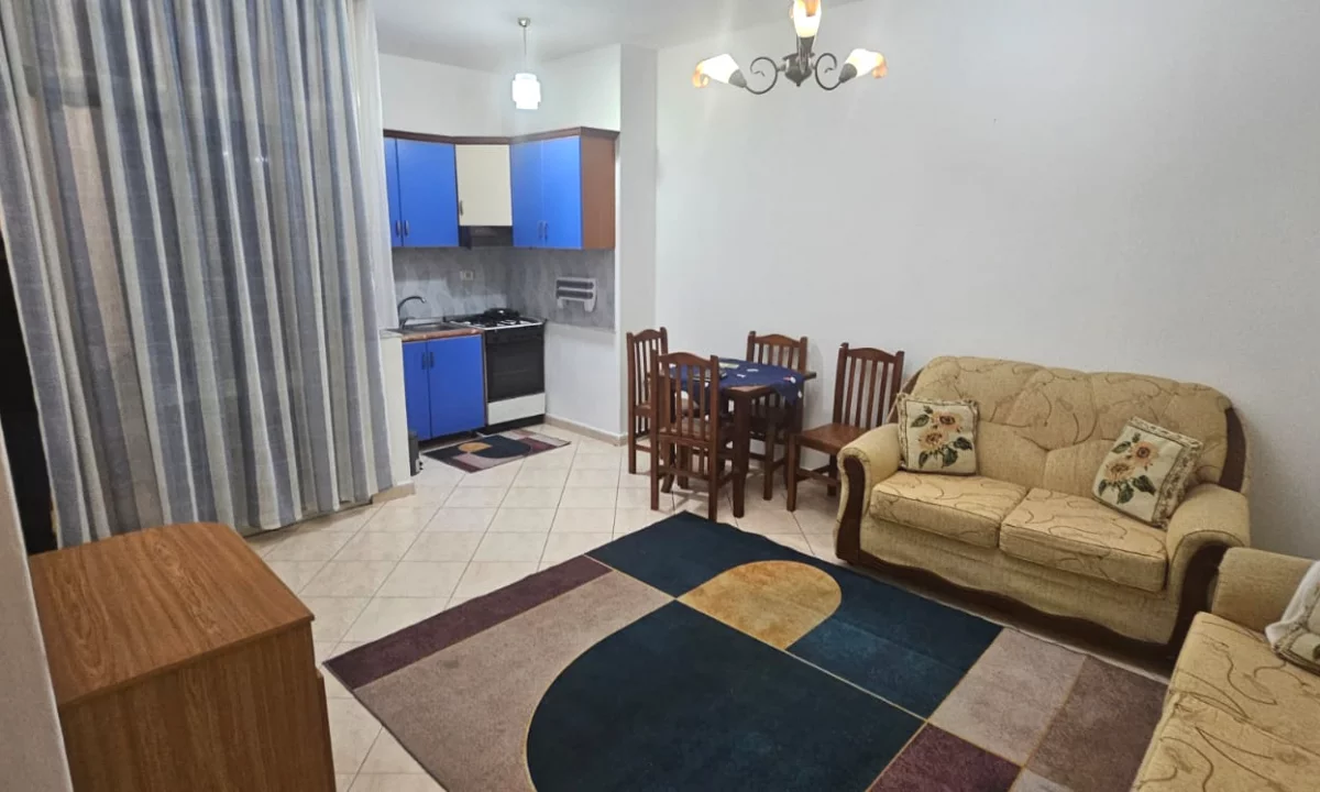 Shtepi me qera Apartament ne Durres, 1+1, Mobilimi E mobiluar, Pagesa 30,000  Leke.