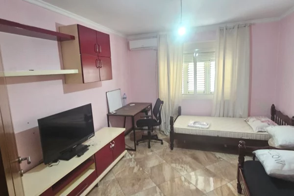 JEPET ME QIRA APARTAMENT 2+1