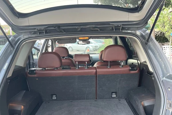 Auto in Vendita a Tirana, Opel, 2012 Diesel,Kambio Automatik Pagamento 6,300  Euro.