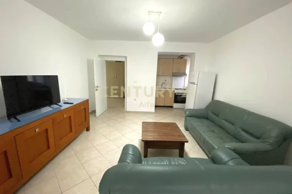Jepet me qira apartament 1+1 në rrugën Margarita Tutulani 500 € /Muaj