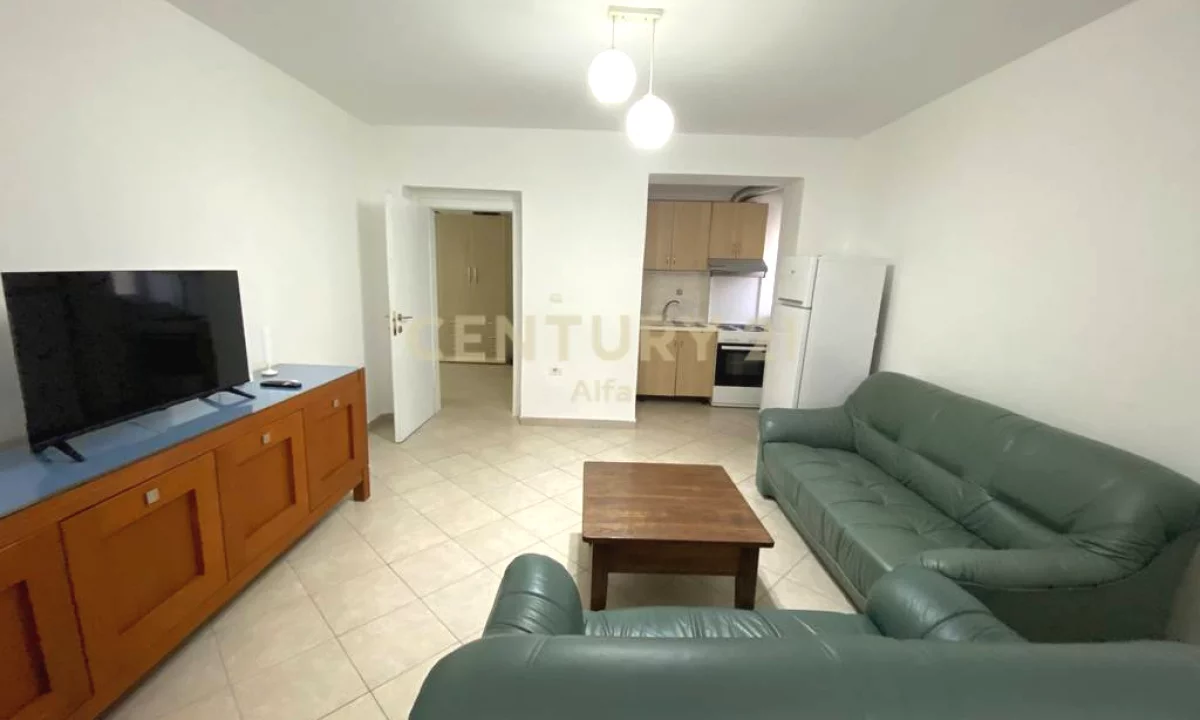 Shtepi me qera Apartament ne Tirane, 1+1, Mobilimi E mobiluar, Pagesa 500  Euro.