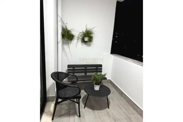 Shtepi me qera Apartament ne Tirane, 1+1, Mobilimi E mobiluar, Pagesa 450  Euro.