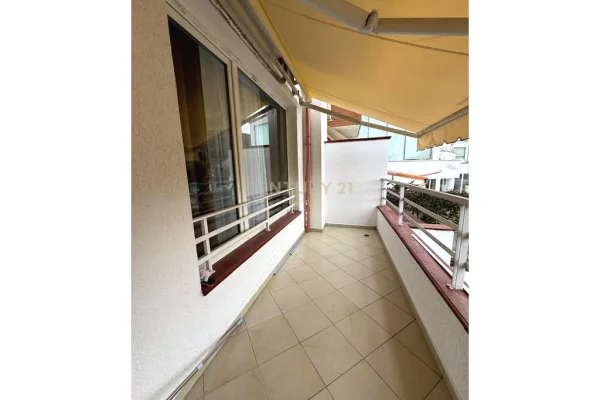 Appartamento in affitto a Tirana 2+1, Arredato