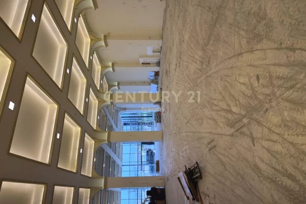 Ambient Komercial me Qira – Casa Italia 7,000 Euro /Muaj