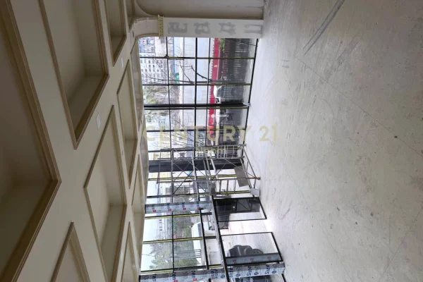 Ambient Komercial me Qira – Casa Italia 7,000 Euro /Muaj
