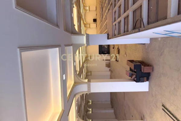 Ambient Komercial me Qira – Casa Italia 7,000 Euro /Muaj